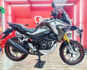 Jual bekas JualCpt90LikNew PjkOkt26 KM13Rb HONDA CB150X 2024 CB 150X CB 150,lokasi di Cempaka Putih