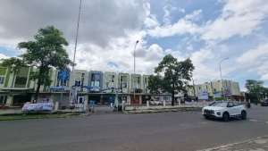 Kavling Cantik dekat Taman di Kawasan Pinewood Banjar Wijaya lokasi di Cipondoh, tersedia melalui melalui situs Olx