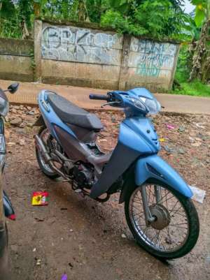 Jual bekas Kharisma 125 STNK,lokasi di Cibinong