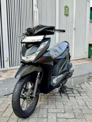 Jual bekas KM 1000, BEAT DELUXE HITAM 2024 PAJAK BULAN 05-04-25,lokasi di Kalideres
