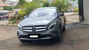 Jual bekas Km33rb mercedes benz mercy gla200 urban 2016 pakai 2017 abu,lokasi di 