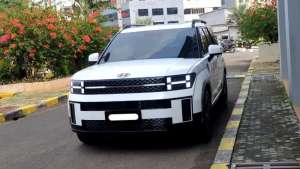 Jual bekas Km3rb hyundai santafe santa fe calligraphy hybrid 2024 putih,lokasi di 