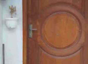 Kontrakan Sukun Klayatan Malang 2 kamar masuk gang kecil lokasi di ",
          price: `9500000`,
          currency: `IDR`
    };


    let pageData = {
        viewPhoneModalField: , tersedia melalui melalui situs Lamudi