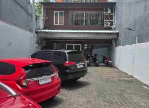 kos eksekutif hotel buget tengah kota surabaya strategis dekat kemana-mana lokasi di tegalsari-3, tersedia melalui melalui situs Lamudi