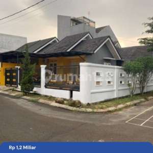 Langka Rumah Hook Strategis Di Bella Casa Depok bu , tersedia melalui melalui situs Rumah123