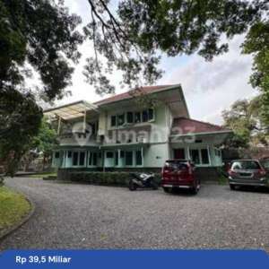 Langka Rumah Kolonial Belanda 2 Lantai Asli Dekat Ijen Boulevard , tersedia melalui melalui situs Rumah123