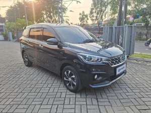 Jual bekas LOW DP Suzuki Ertiga 1.5 Hybrid GX Bensin-AT 2022 SMO,lokasi di 