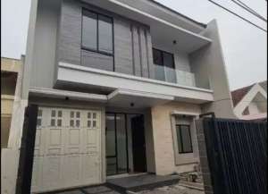 Manyar Kertoadi New Minimalis lokasi di kedungdoro, tersedia melalui melalui situs Lamudi