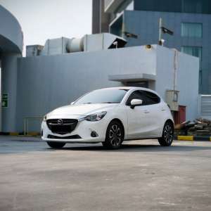 Jual bekas Mazda 2R Skyactiv 2018 - AT,lokasi di Jakarta DKI