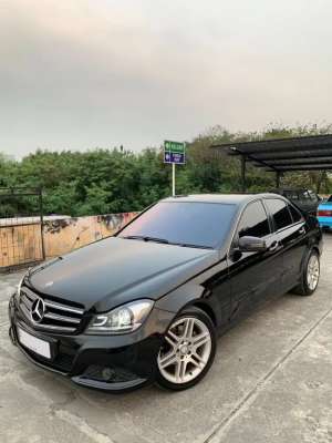 Jual bekas Mercedes Benz C200 2011 W204 CGI AT,lokasi di 