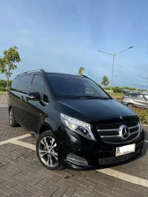 Jual bekas Mercedes-Benz V220d Mercy Viano W447 Diesel Avantgarde V-Class 2016,lokasi di 