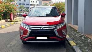 Jual bekas Mitsubishi eclipse cross ultimate 2019 pakai 2020 merah,lokasi di 