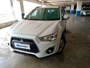 Jual bekas Mitsubishi Outlander sport 2.0 GLX manual 2014 bisa bantu kredit,lokasi di 