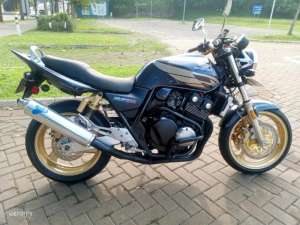 Jual bekas Moge Honda CB400 Hyper VTEC lll,lokasi di Ciledug
