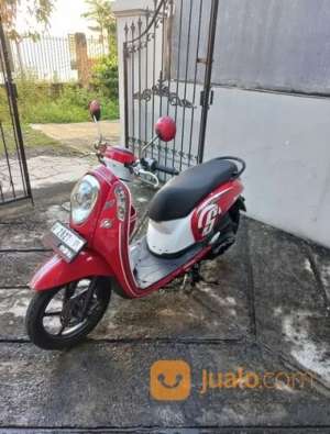 Jual bekas Motor Bekas Honda scoopy esp 2017,lokasi di Kab. Sidoarjo