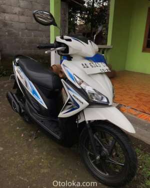 Jual bekas Motor Bekas Vario 110 fi remot , tahun 2014,lokasi di Magelang