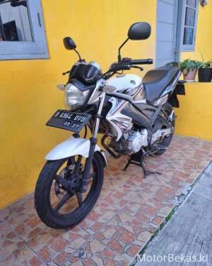 Jual bekas Motor Bekas YAMAHA VIXION 2012 sangat terawat,lokasi di Jakarta Utara