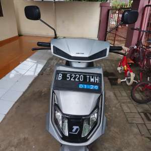 Jual bekas MOTOR LISTRIK MX 1200 2024 KM 8000,lokasi di Jati Sampurna