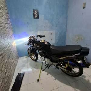 Jual bekas motor tiger 2000 ss lenngkap,lokasi di Tangerang Selatan