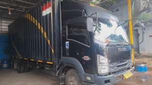 Jual bekas MULUSbanBARU MURAH Isuzu Giga engkel 4x2 FRR Box besi 2023 bok,lokasi di Jakarta DKI