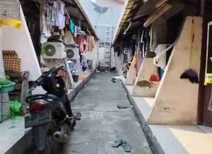 MURAH JUAL CEPAT 18 KONTRAKAN KOST PENUH TERSEWA PONDOK AREN CIPADU JURANGMANGU BINTARO LARANGAN lokasi di larangan-3, tersedia melalui melalui situs Lamudi