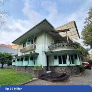 Murah Langka Asli Kolonial Belanda Area Ijen Boulevard Siap Huni , tersedia melalui melalui situs Rumah123