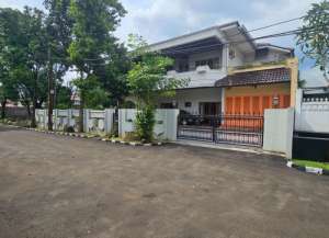 MURAH Tanah LUAS, Dalam Komplek. Rumah Dijual Cilandak KKO - Margasatwa lokasi di cilandak-timur, tersedia melalui melalui situs Lamudi