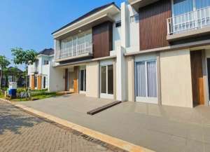 Nara Village Gading Serpong lokasi di ",
          price: `3700000000`,
          currency: `IDR`
    };


    let pageData = {
        viewPhoneModalField: , tersedia melalui melalui situs Lamudi