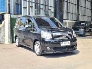 Jual bekas Nav1 V 2013 matic pajak jalan,lokasi di 