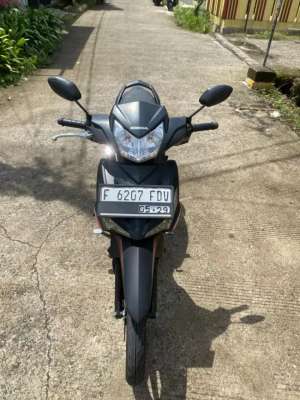 Jual bekas NiaSUPRA X INJEK PLAT F KAB PAJAK HIDUP SS LENGKAP,lokasi di Dramaga