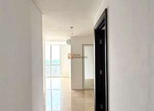 Nikmati View GolfCity Skyline setiap hari, 2BR Apartemen Springhill Royale Suites, Fasilitas Private Lift, Kolam Renang, JacuzziSauna, GYM lokasi di pademangan, tersedia melalui melalui situs Lamudi