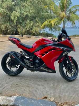 Jual bekas Ninja 250 fi 2016 istimewa,lokasi di Penjaringan