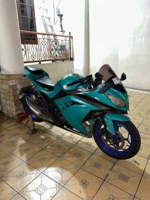 Jual bekas NINJA 250CC 2014 SPESIAL EDITION,lokasi di Pasar Kemis