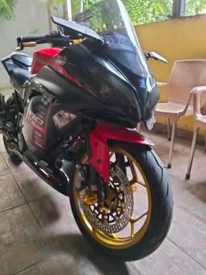 Jual bekas Ninja 250FI jual cepet,lokasi di Cikarang Utara