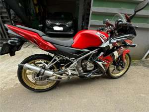 Jual bekas Ninja RR NEW SE,lokasi di Cilangkap
