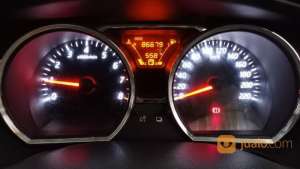 Jual bekas Nissan Grand Livina SV 1.5 MT 2014 Silver,lokasi di Kota Yogyakarta