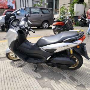 Jual bekas Nmax 155 Connected thn 2021,lokasi di Bandung