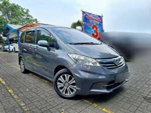 Jual bekas OLXmobbi HOT SALE - HONDA FREED 1.5 S MATIC 2013,lokasi di 