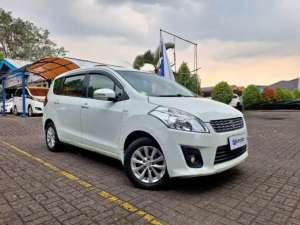 Jual bekas OLXmobbi HOT SALE - SUZUKI ERTIGA 1.4 GL MANUAL 2012,lokasi di 