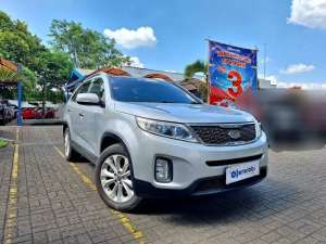 Jual bekas OLXmobbi PAJAK PANJANG - KIA SORENTO 2.2 SOLAR MATIC 2013,lokasi di 