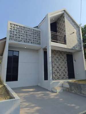 Over Kredit Rumah Posisi Hook Dalam Cluster, DP Bisa Di Cicil lokasi di Ciseeng, tersedia melalui melalui situs Olx