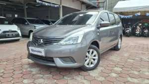 Jual bekas Pajak Panjang TDP 4JT Nissan Grand livina 1.5 SV Bensin-AT 2015 Abu,lokasi di 
