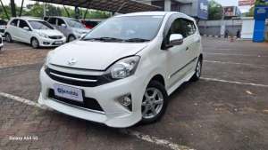 Jual bekas Pajak Panjang - Toyota Agya 1.0 G TRD Sportivo Bensin-MT 2015,lokasi di 