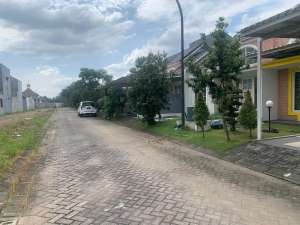 PERUM CITRA HARMONI CLUSTER ROTTERDAM BLOK RD 19 NO 19, TAMAN SIDOARJO lokasi di Taman, tersedia melalui melalui situs Olx