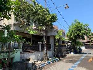 PERUM GRIYA KEBRAON SELATAN VI H NO 03, KEBRAON, KARANGPILANG SURABAYA lokasi di Karangpilang, tersedia melalui melalui situs Olx