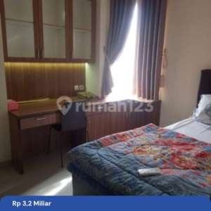 Petojo Rumah 2 Lantai, Siap Huni, Furnished , tersedia melalui melalui situs Rumah123