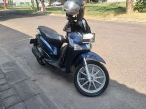 Jual bekas Piaggio liberty 100 2013 original low km,lokasi di Menganti