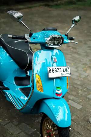 Jual bekas PIAGGIO VESPA MATIC SPRINT 150 IGET ABS FACELIFT 2024,lokasi di Bekasi Utara