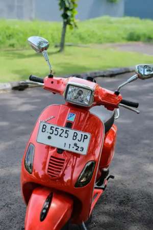 Jual bekas PIAGGIO VESPA MATIC VESPA S 150 INJECTION 2012,lokasi di Bekasi Utara
