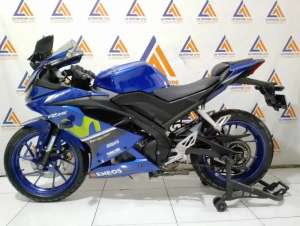 Jual bekas PROMO DP 500 RB YAMAHA R15 V 3 THN 2017,lokasi di Pasar Minggu